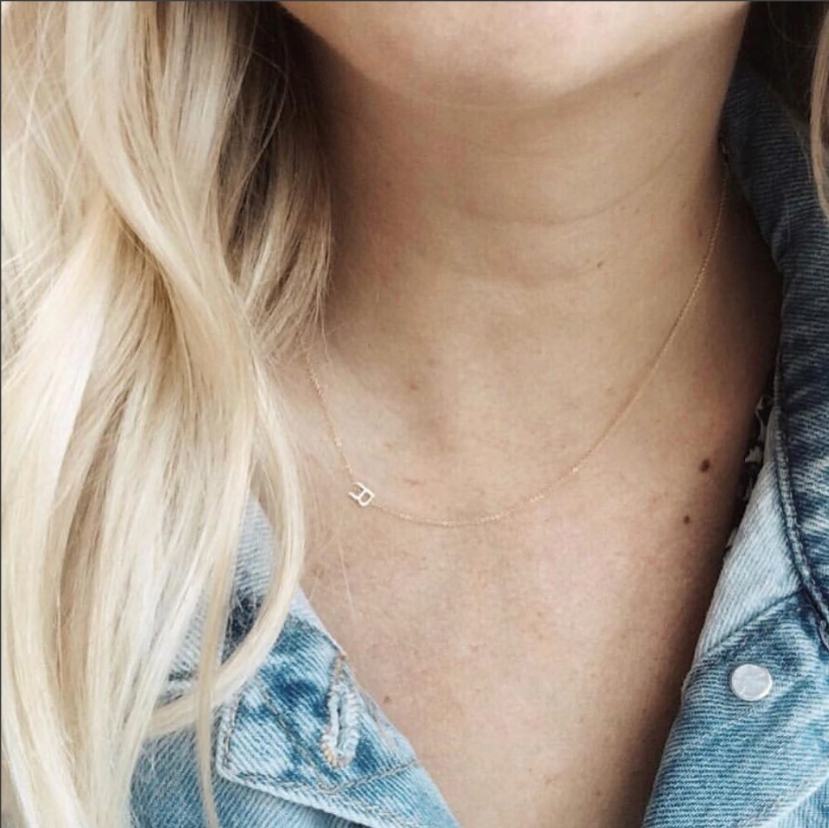 14k Gold Asymmetrical Letter Necklace - R