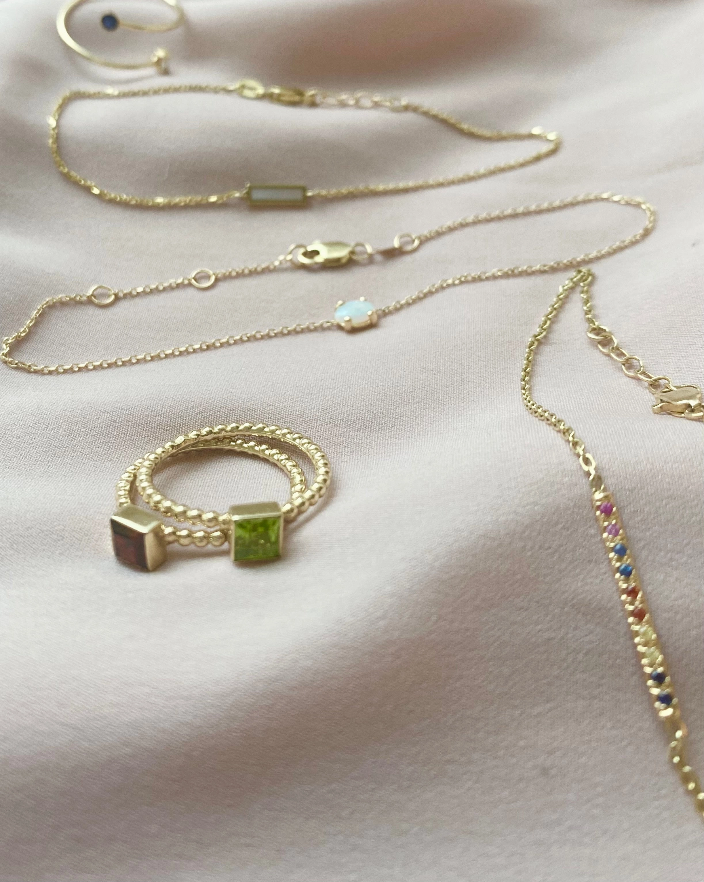 14k Gold Garnet/Peridot Square Bezel Ring