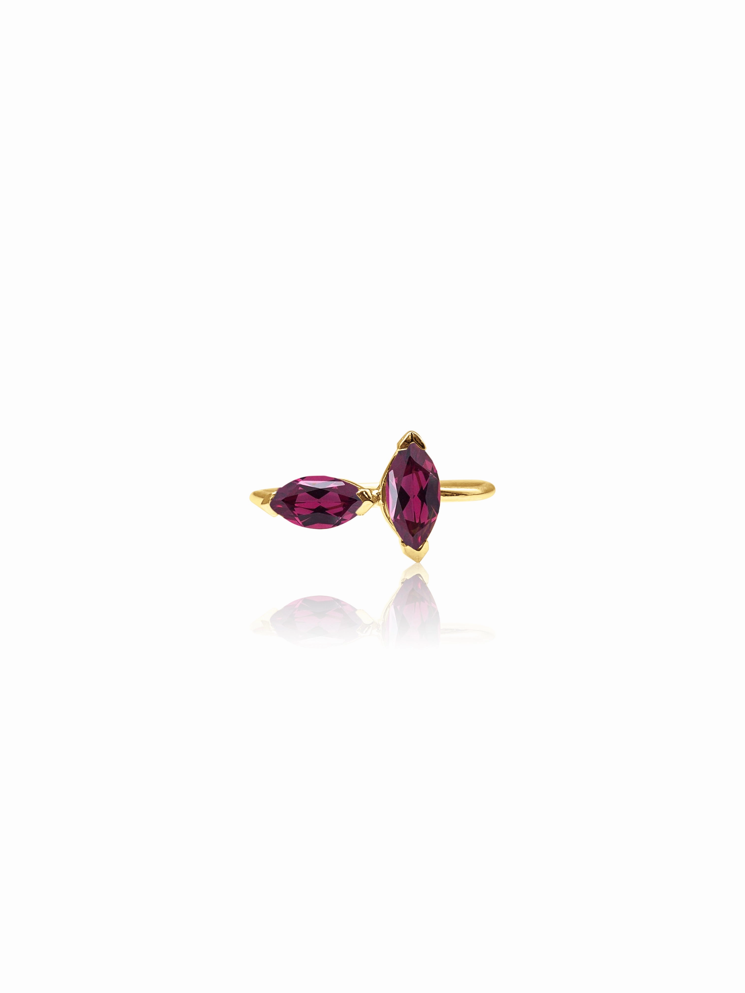 14K Gold Iris Ring