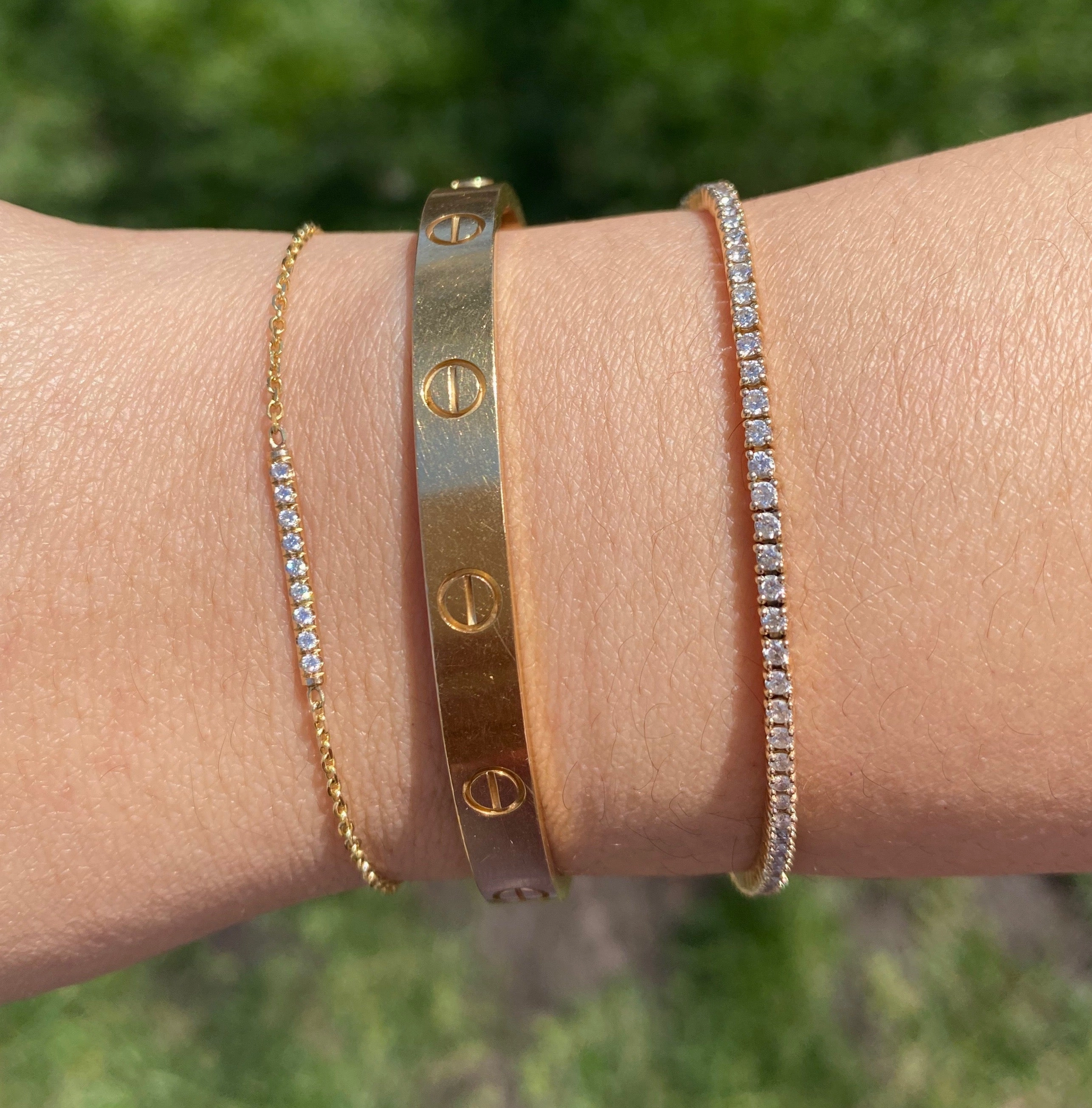 14K Gold Mini Micropave Diamond Bar Bracelet