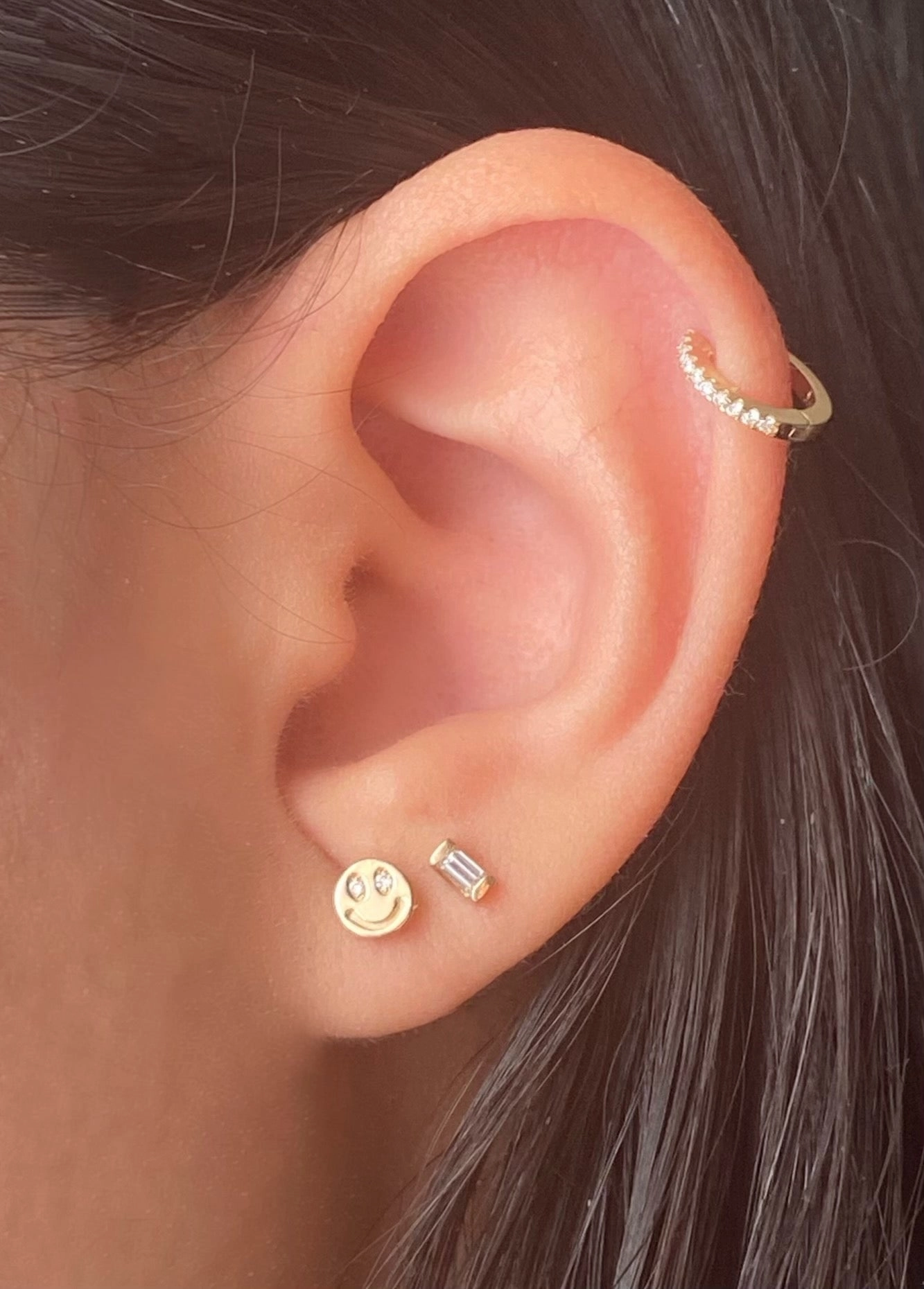 14K Gold Push Flat Back Diamond Smiley Face Earring