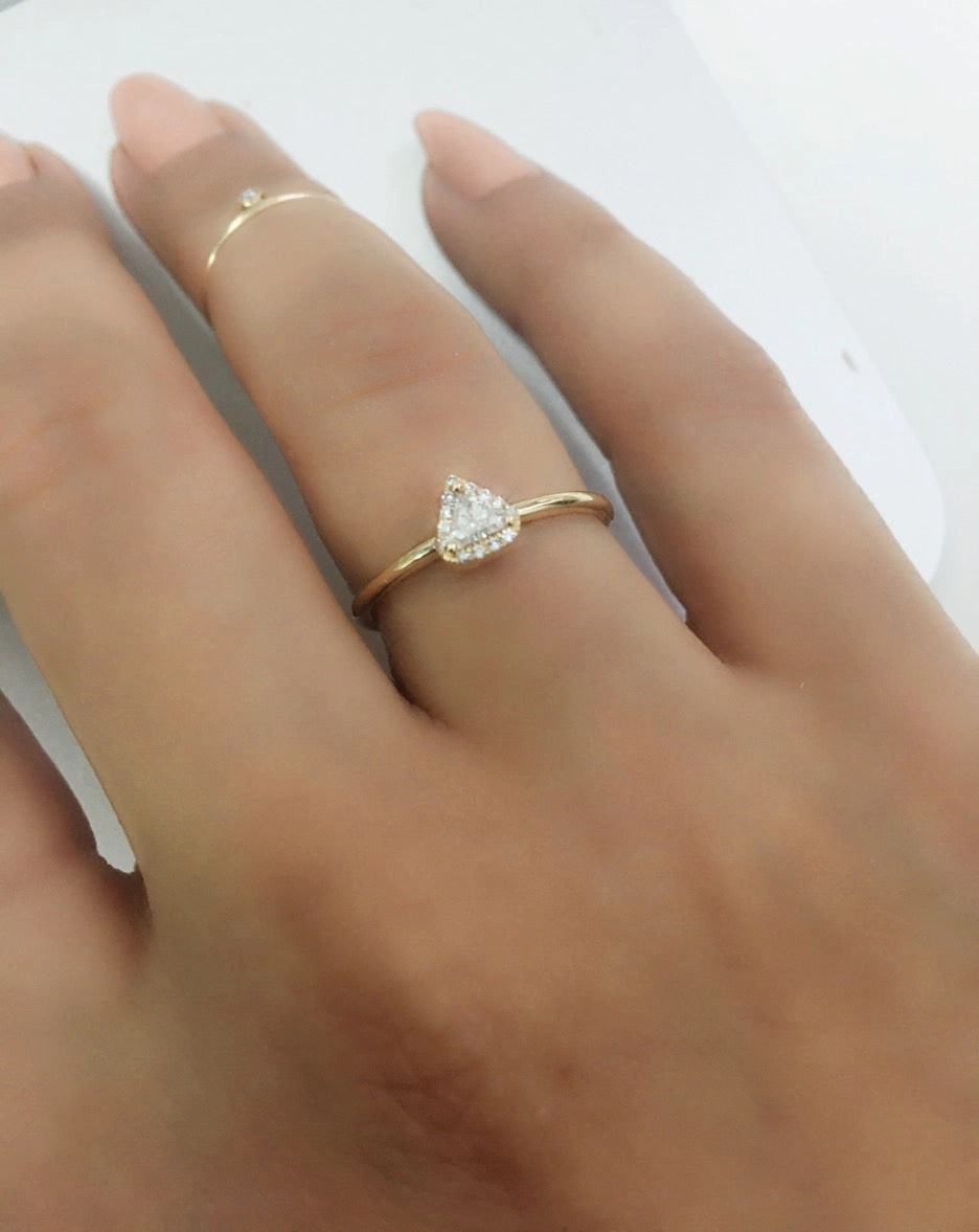 14k Gold Trillion Diamond Ring