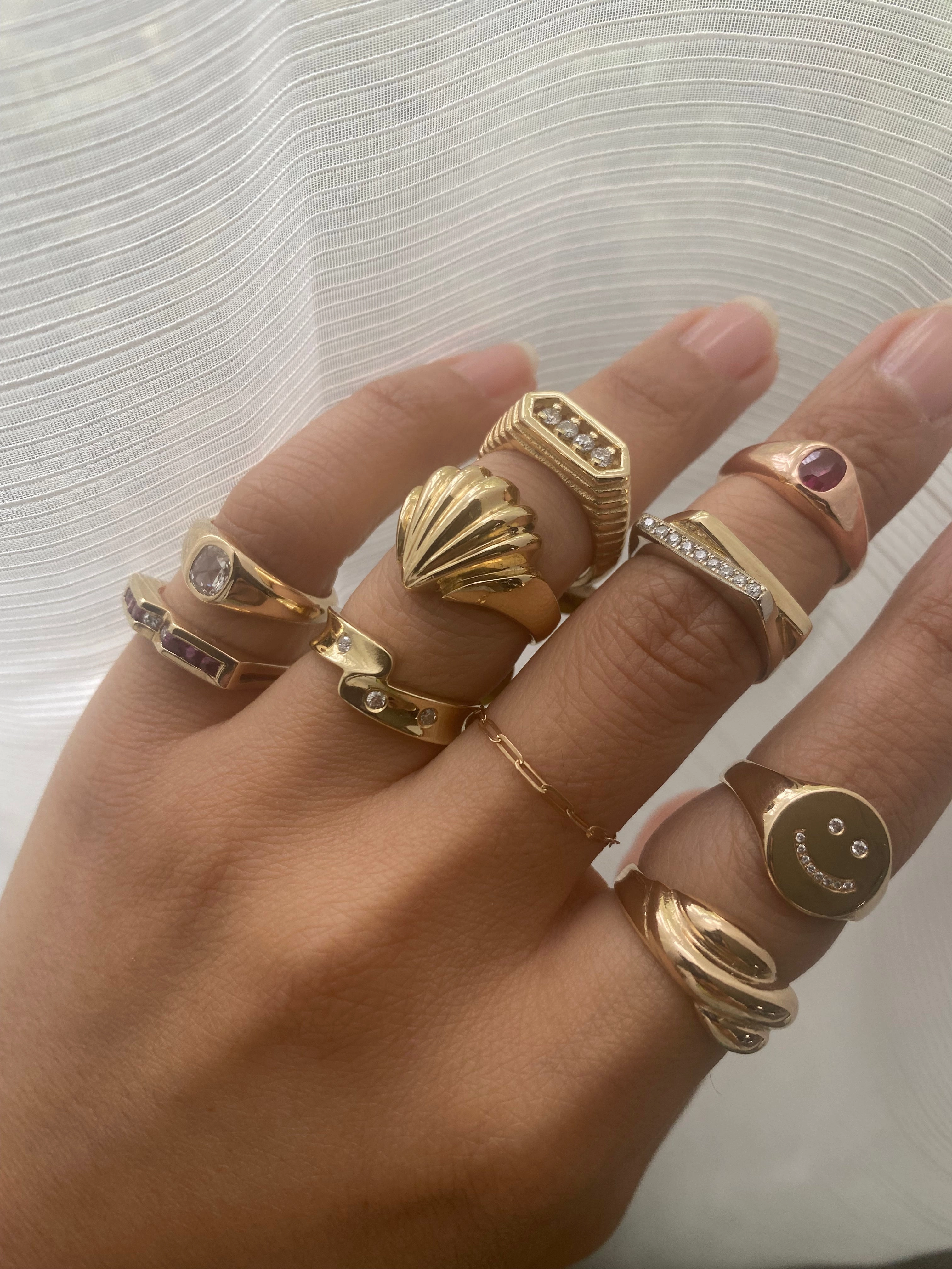 14k Solid Gold Shell Ring