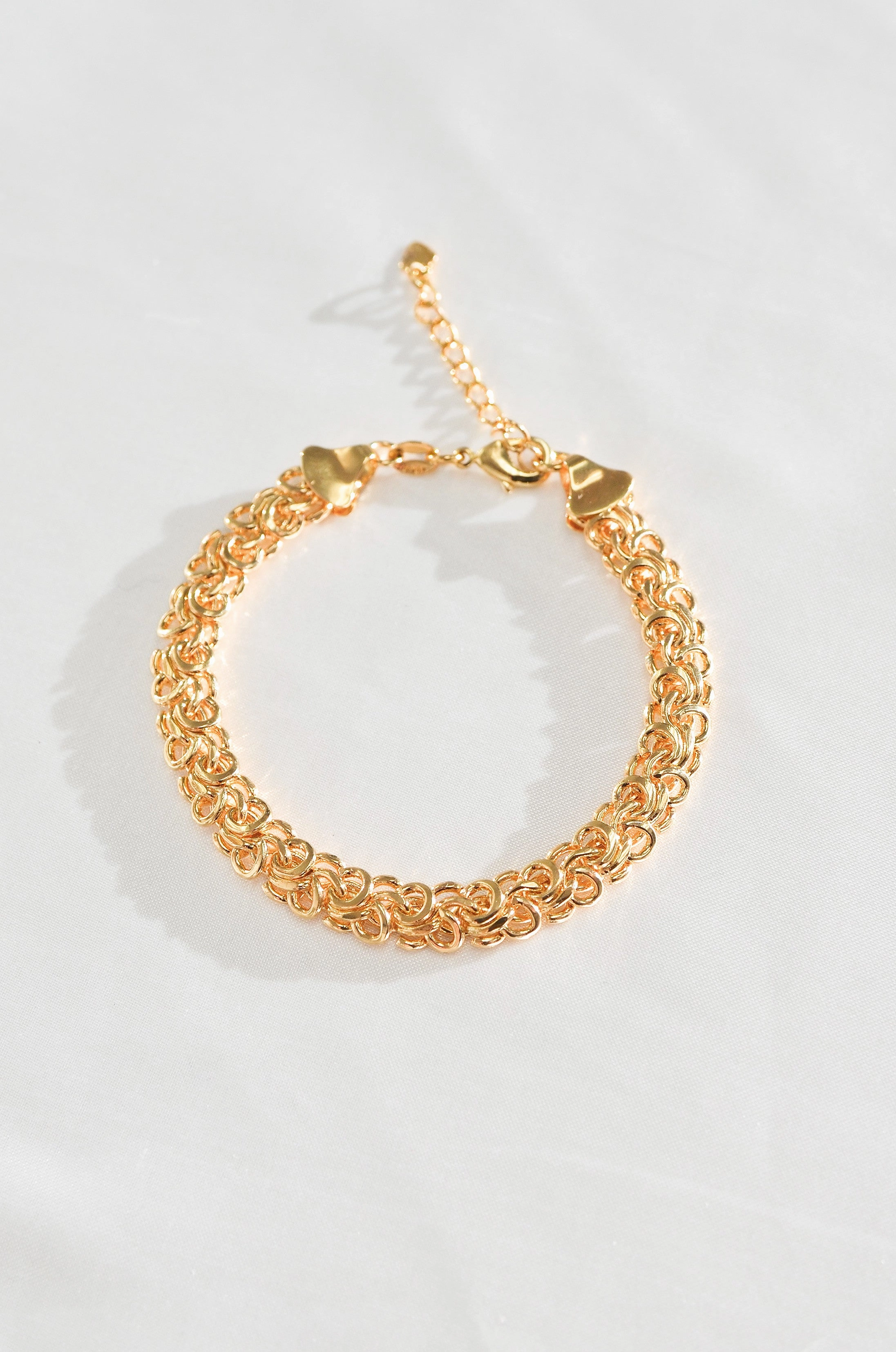 BANIG WOVEN FILIGREE BRACELET