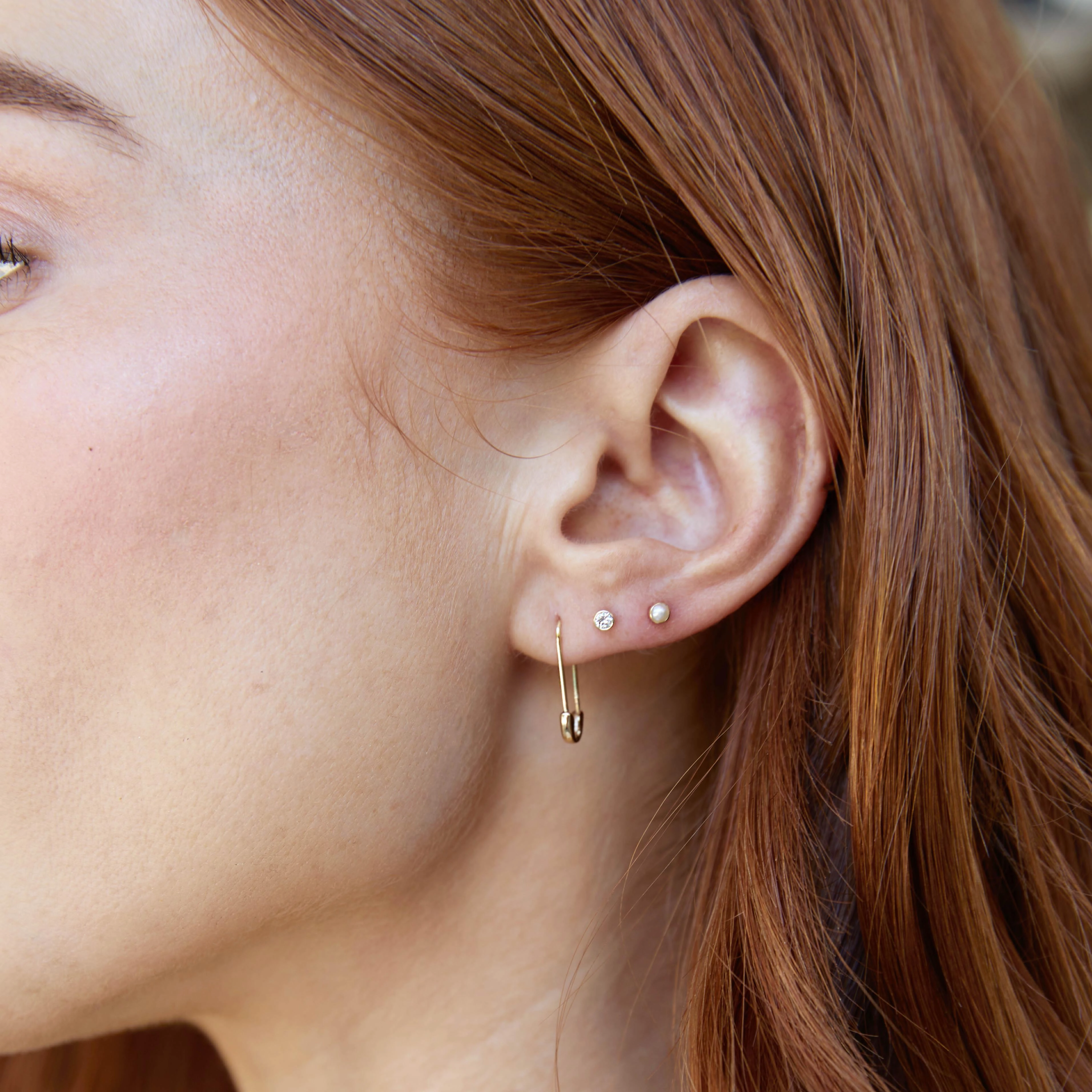 Birthstone Stud - Pearl (June)