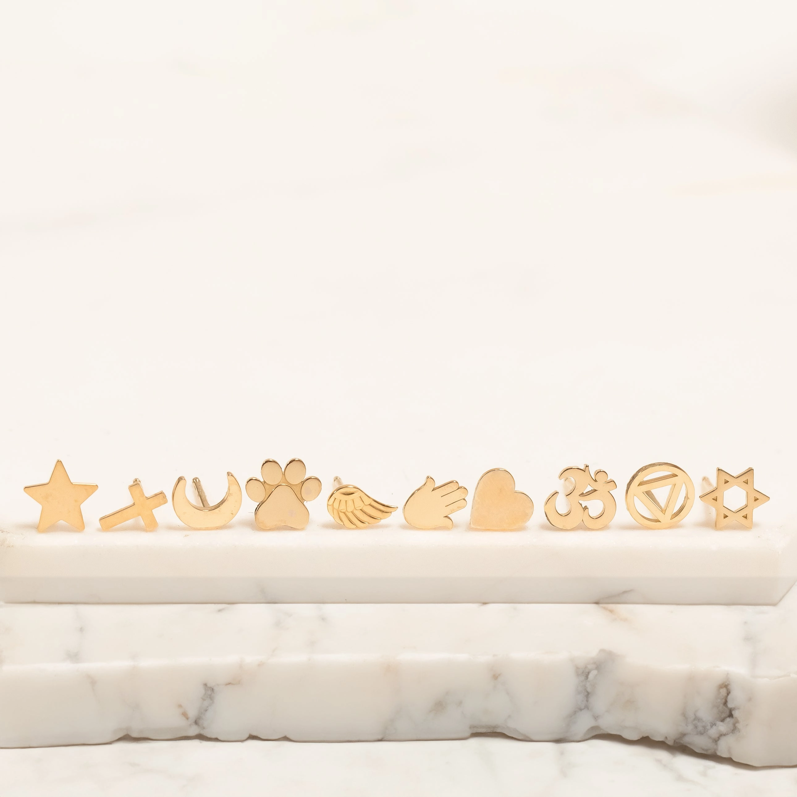 Charm Stud - Hamsa