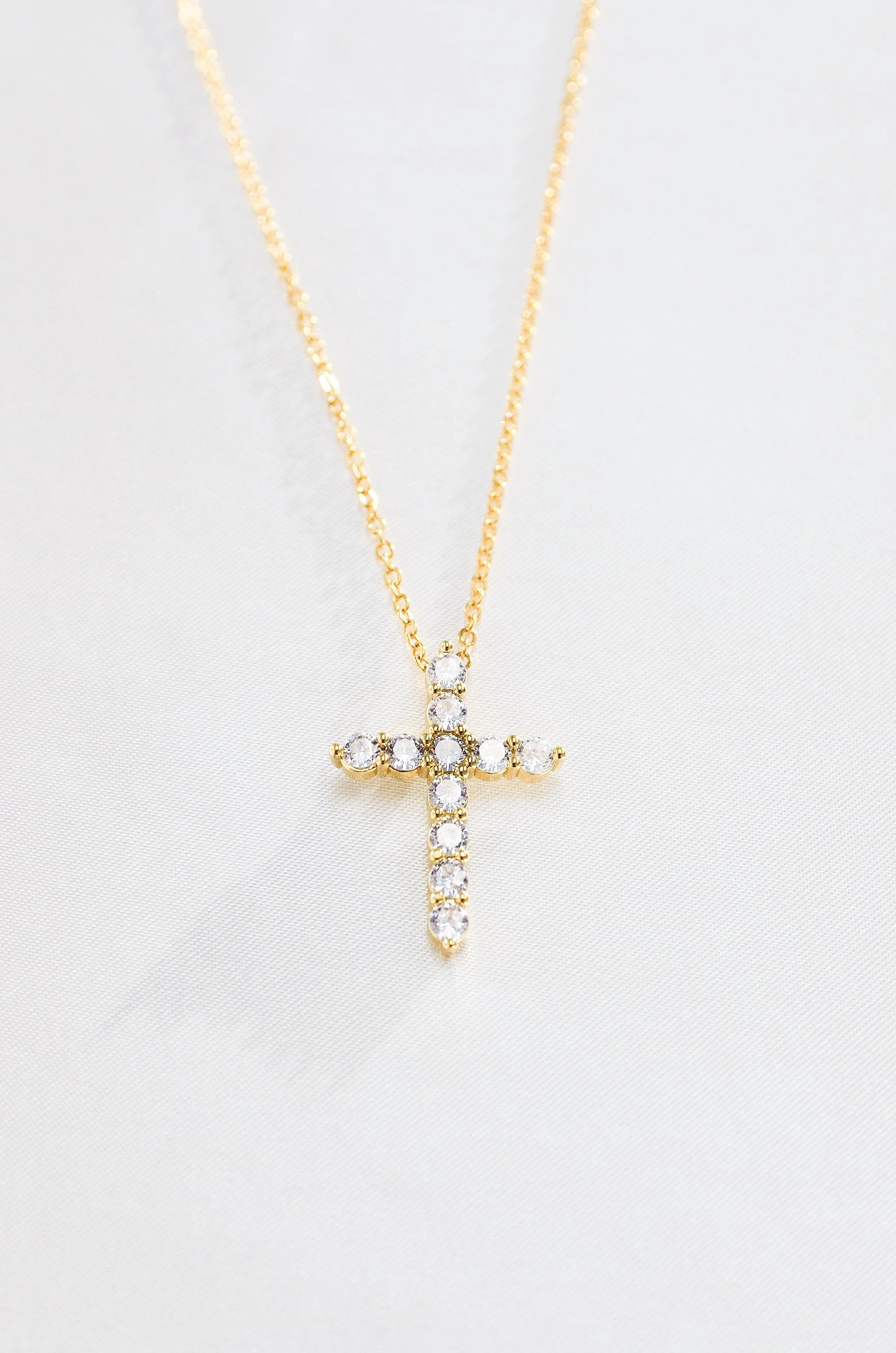CRYSTAL CROSS NECKLACE