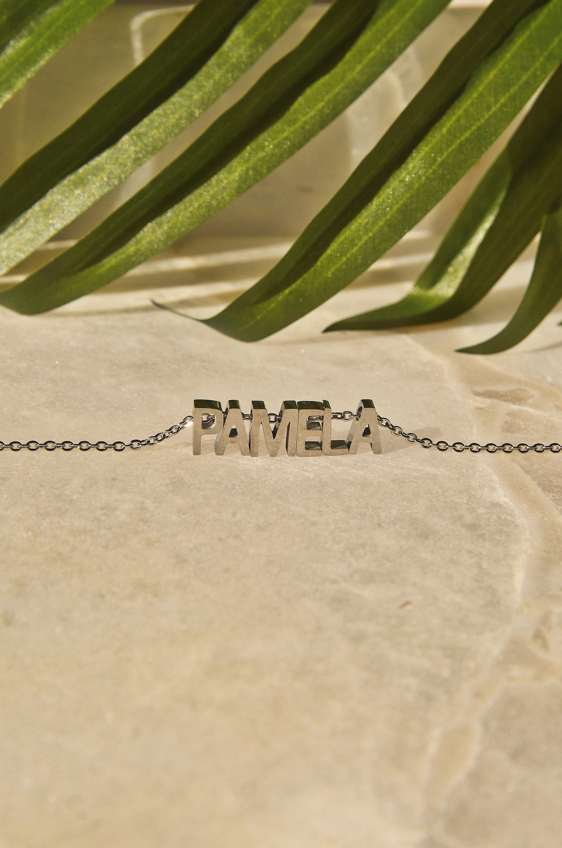 CUSTOM NAME NECKLACE