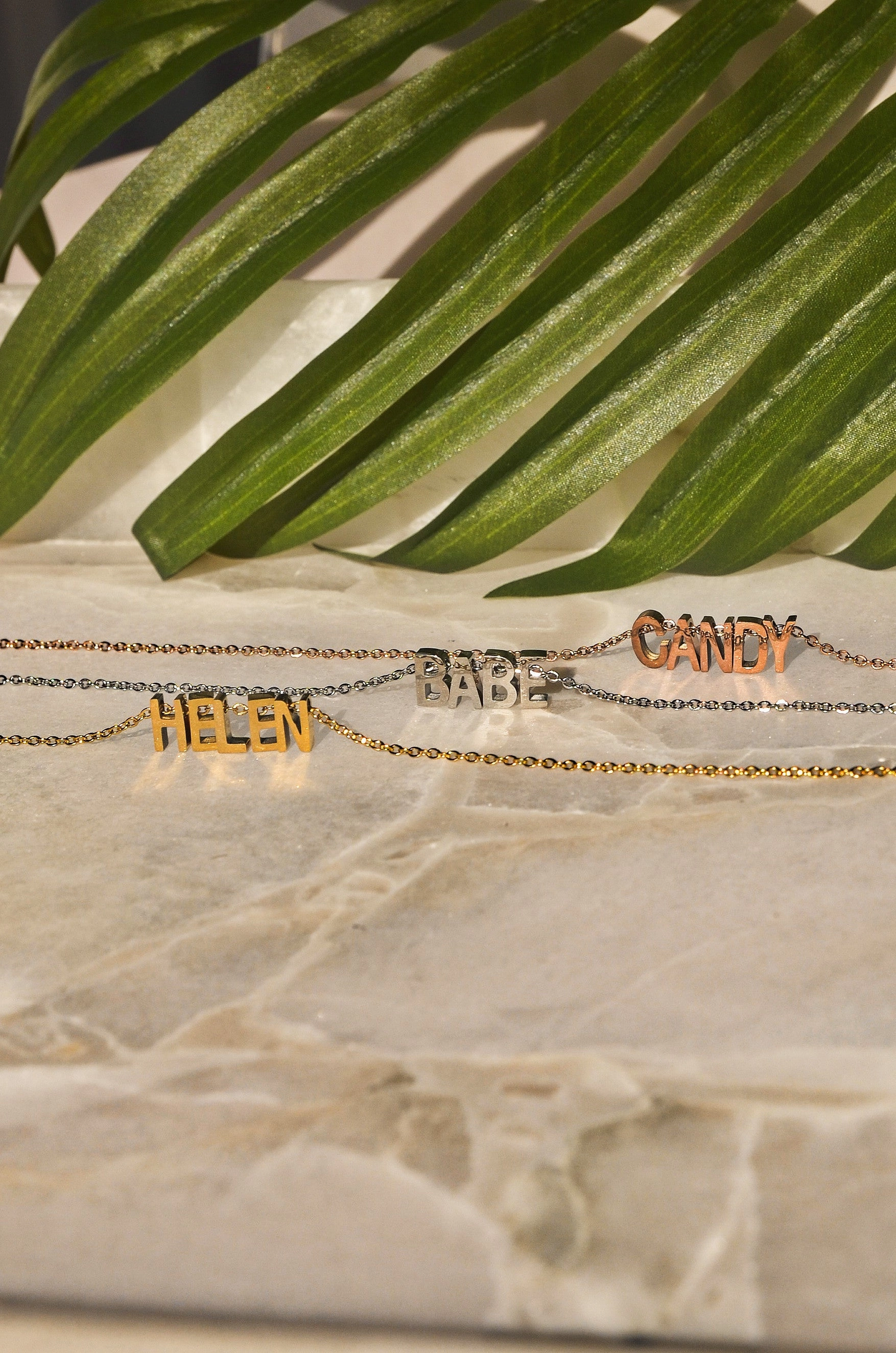 CUSTOM NAME NECKLACE