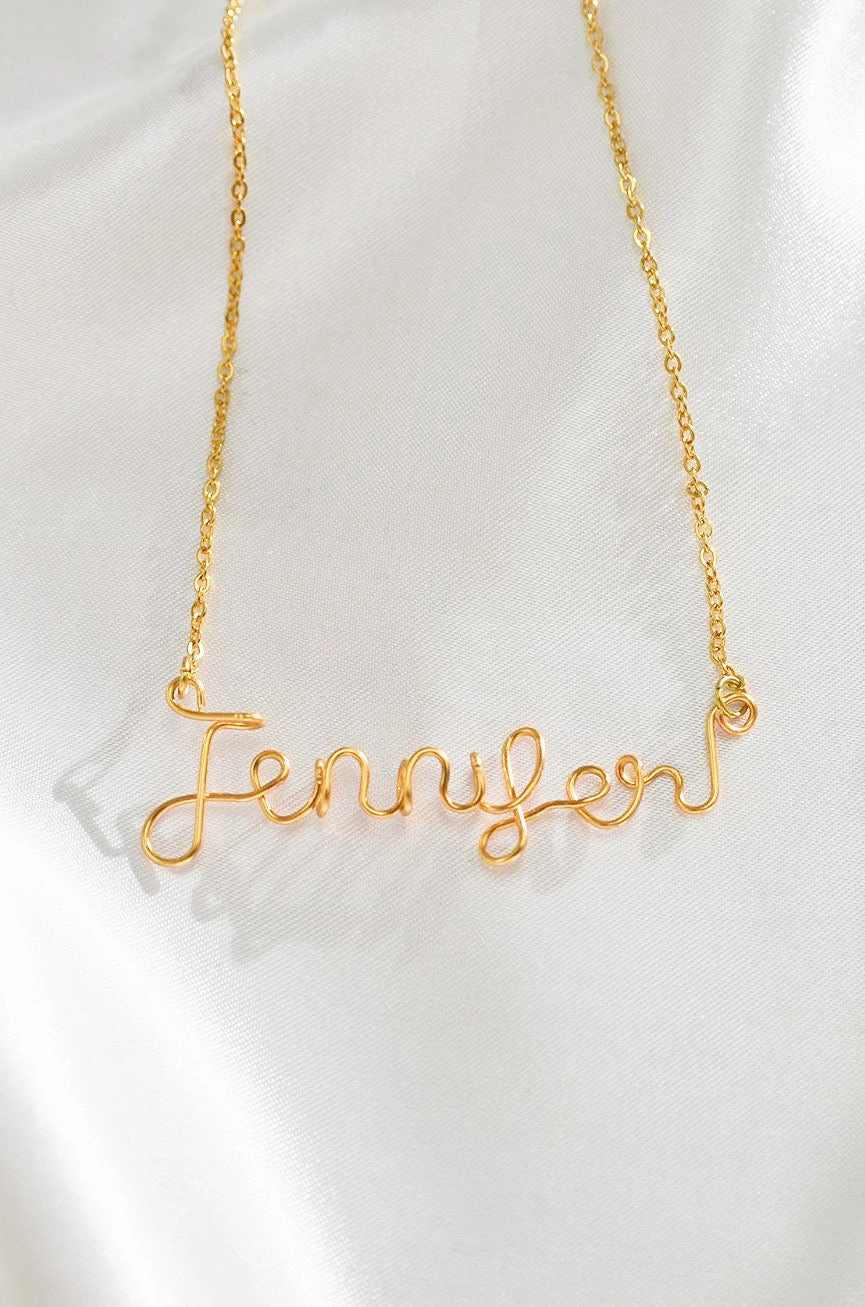 CUSTOM WIRE SCRIPT NAME NECKLACE
