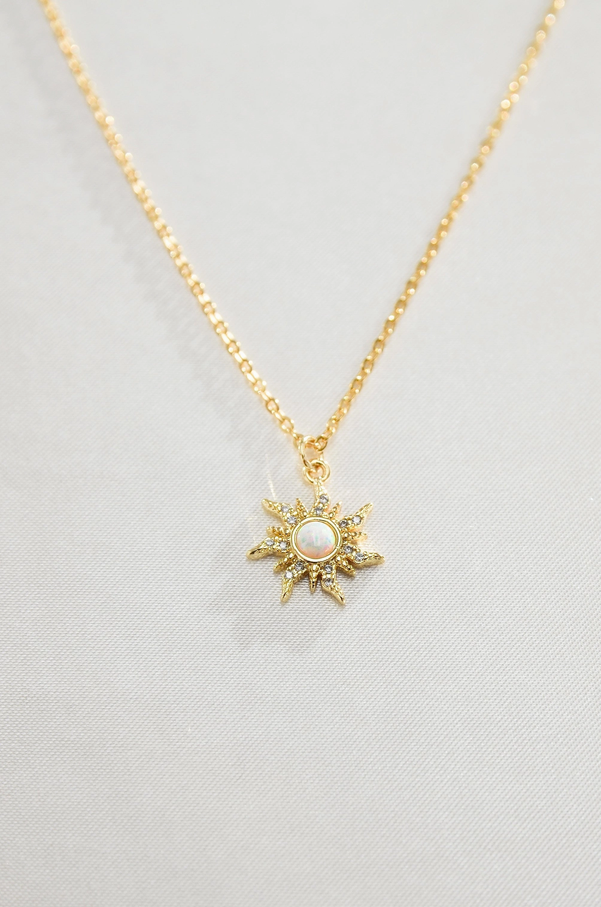 DAINTY OPAL SUN NECKLACE