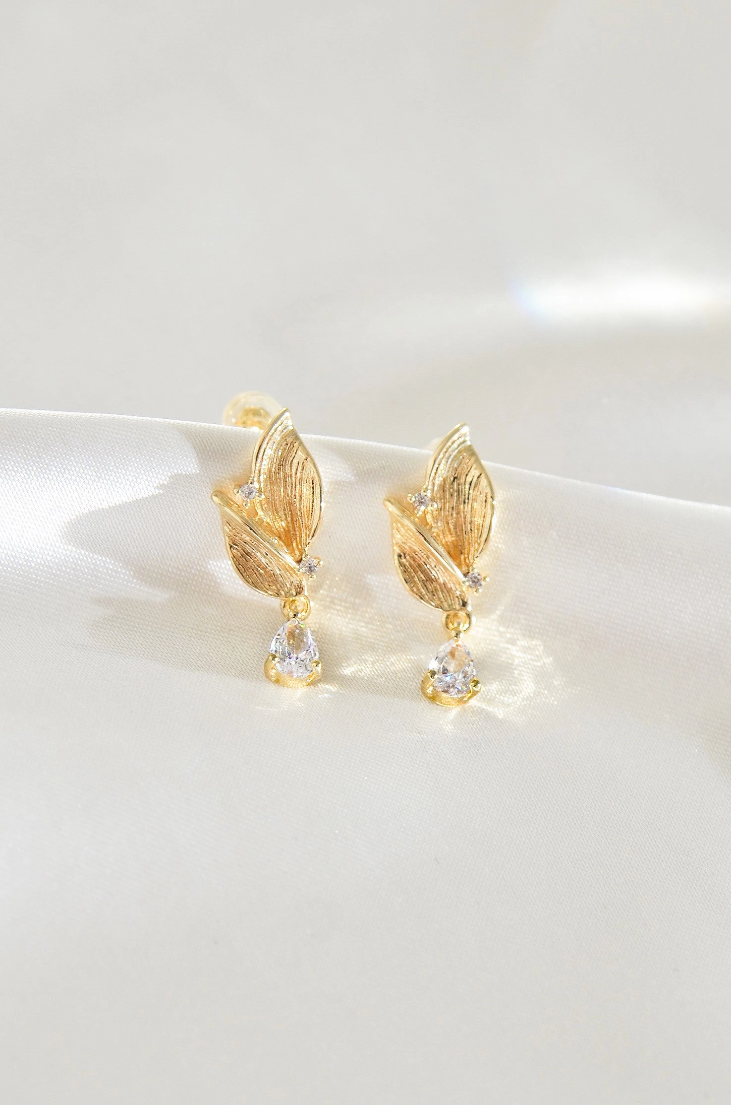 DIWATA FAIRY DROP EARRINGS
