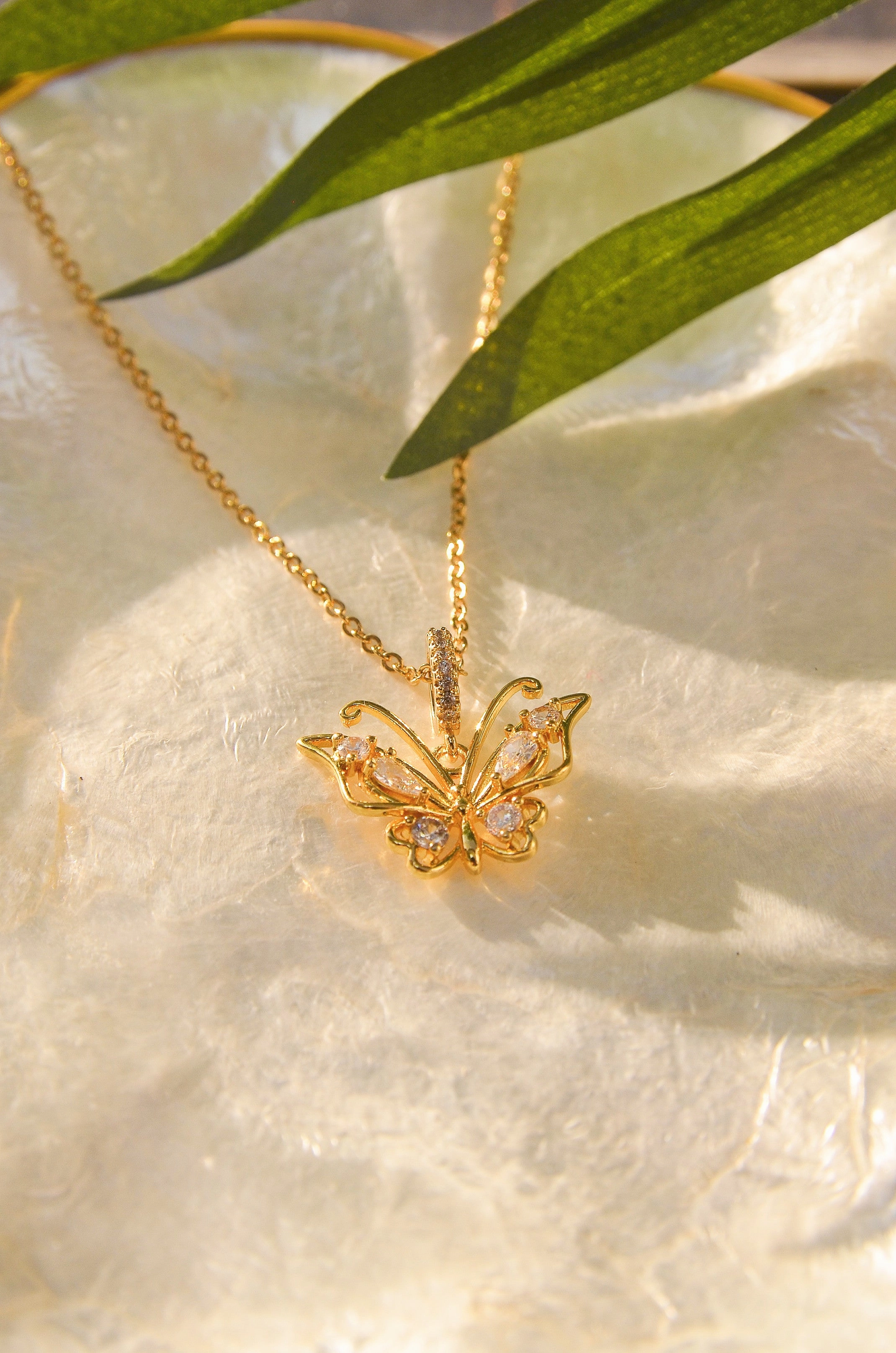 LIV BUTTERFLY NECKLACE