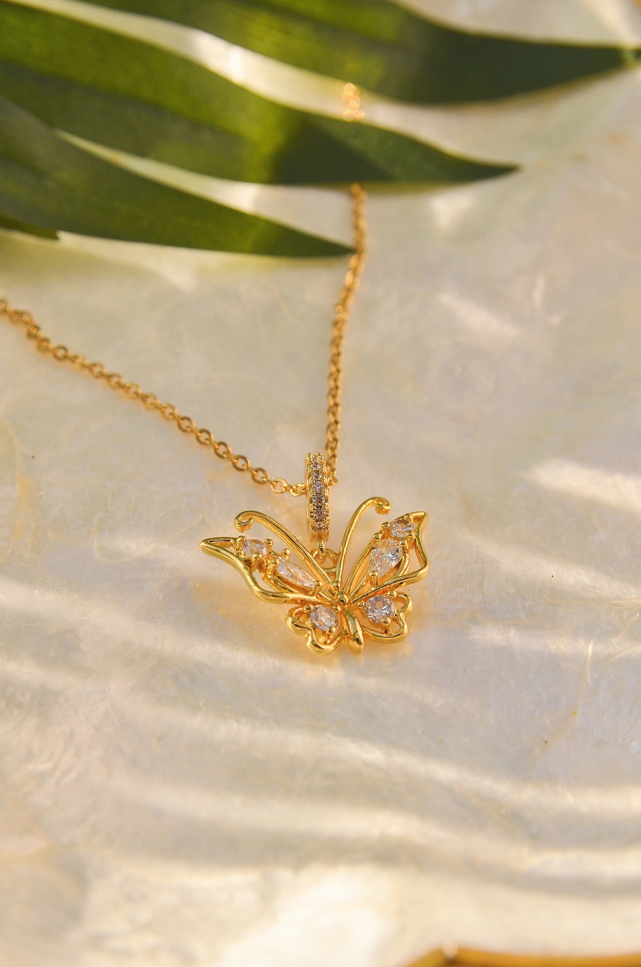 LIV BUTTERFLY NECKLACE