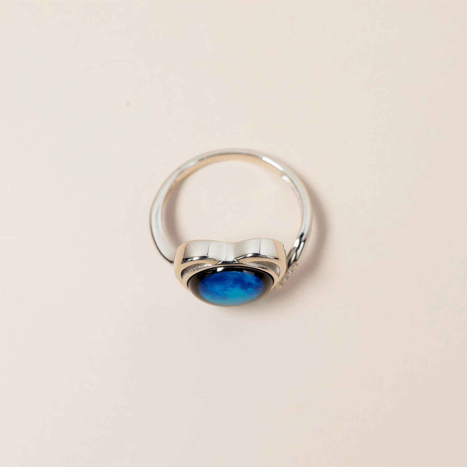 Luna Love Ring in Rhodium