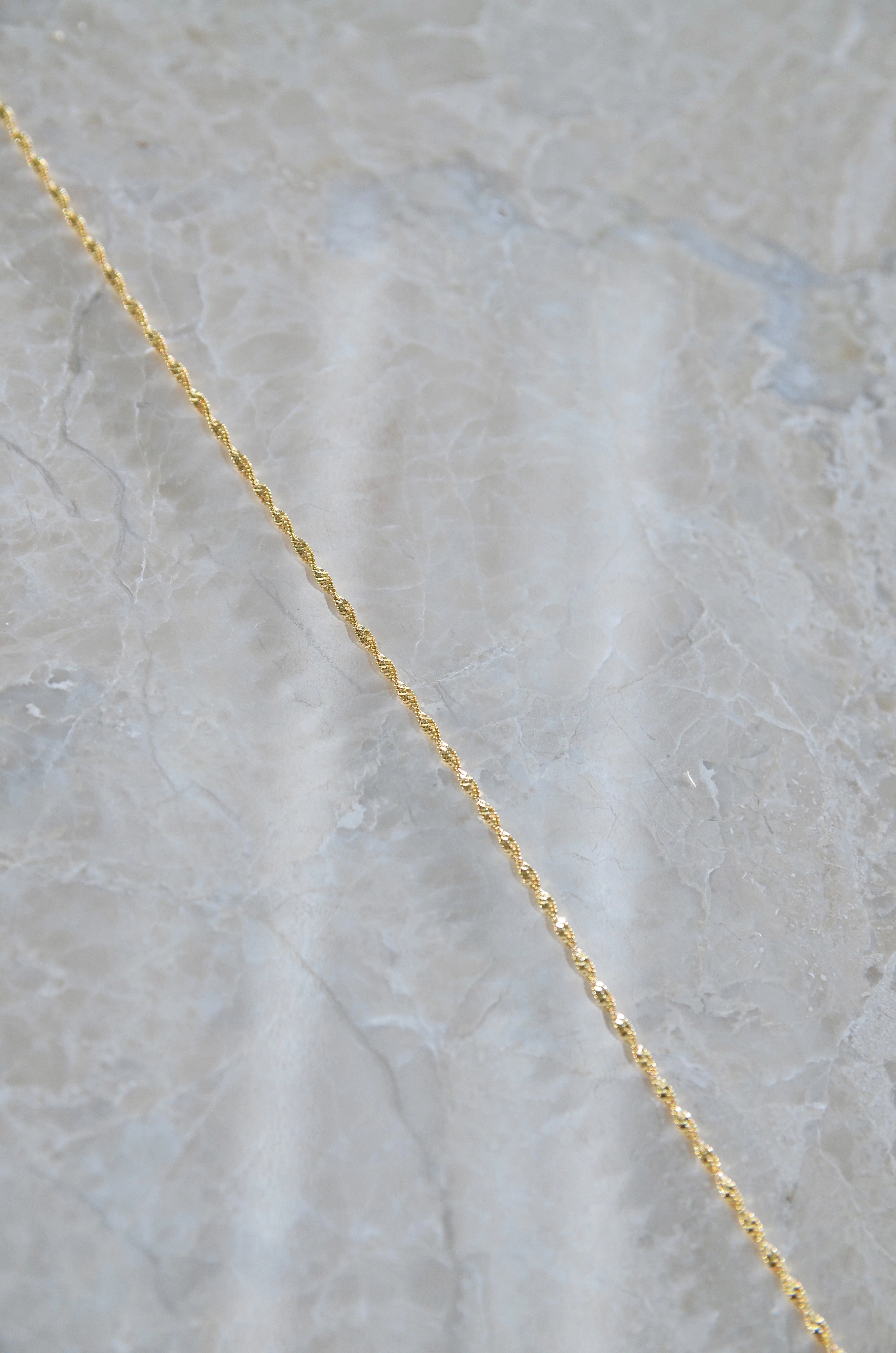 MANILA CHAIN NECKLACE