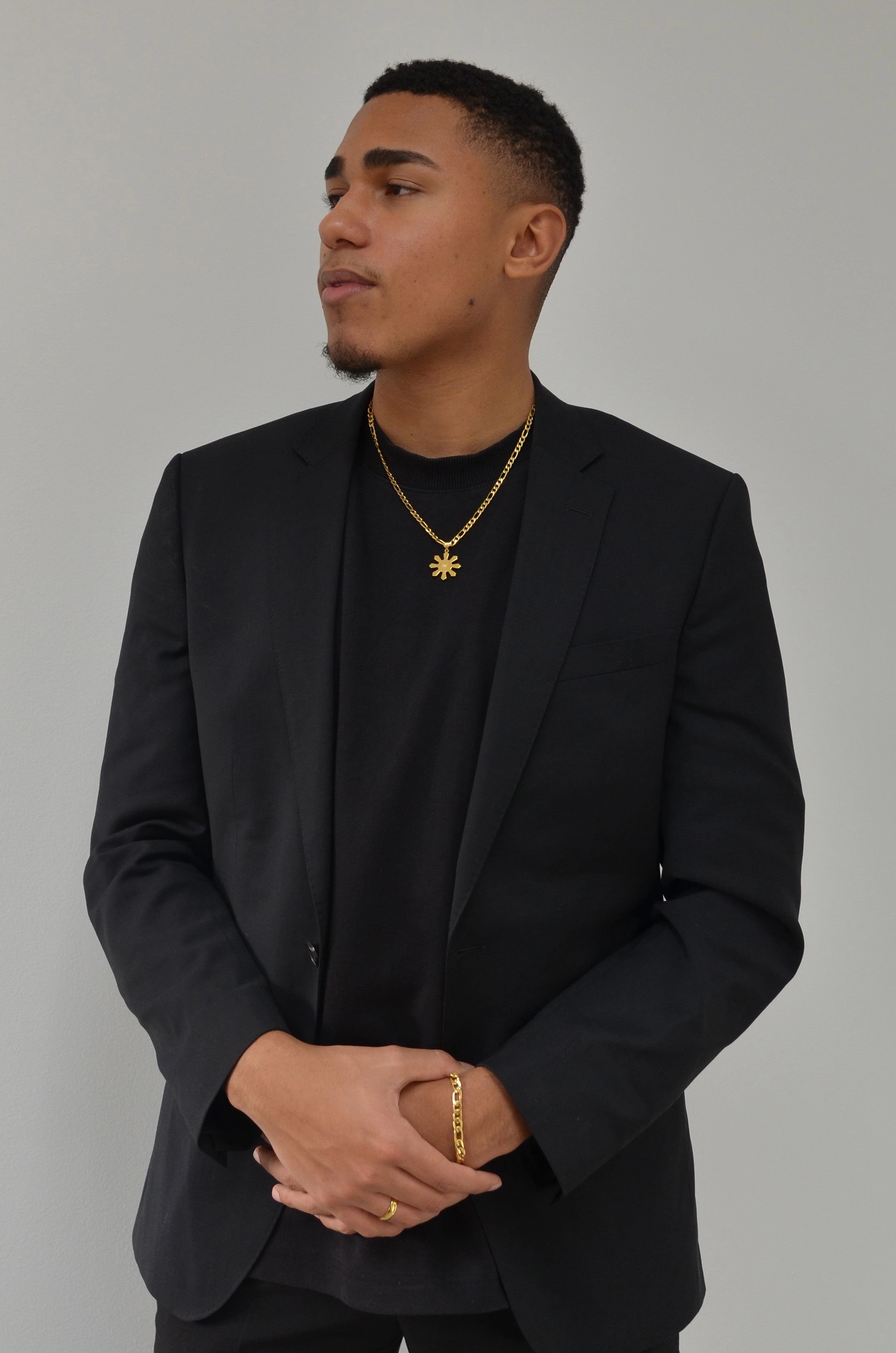 MEN'S MABUHAY SUN NECKLACE