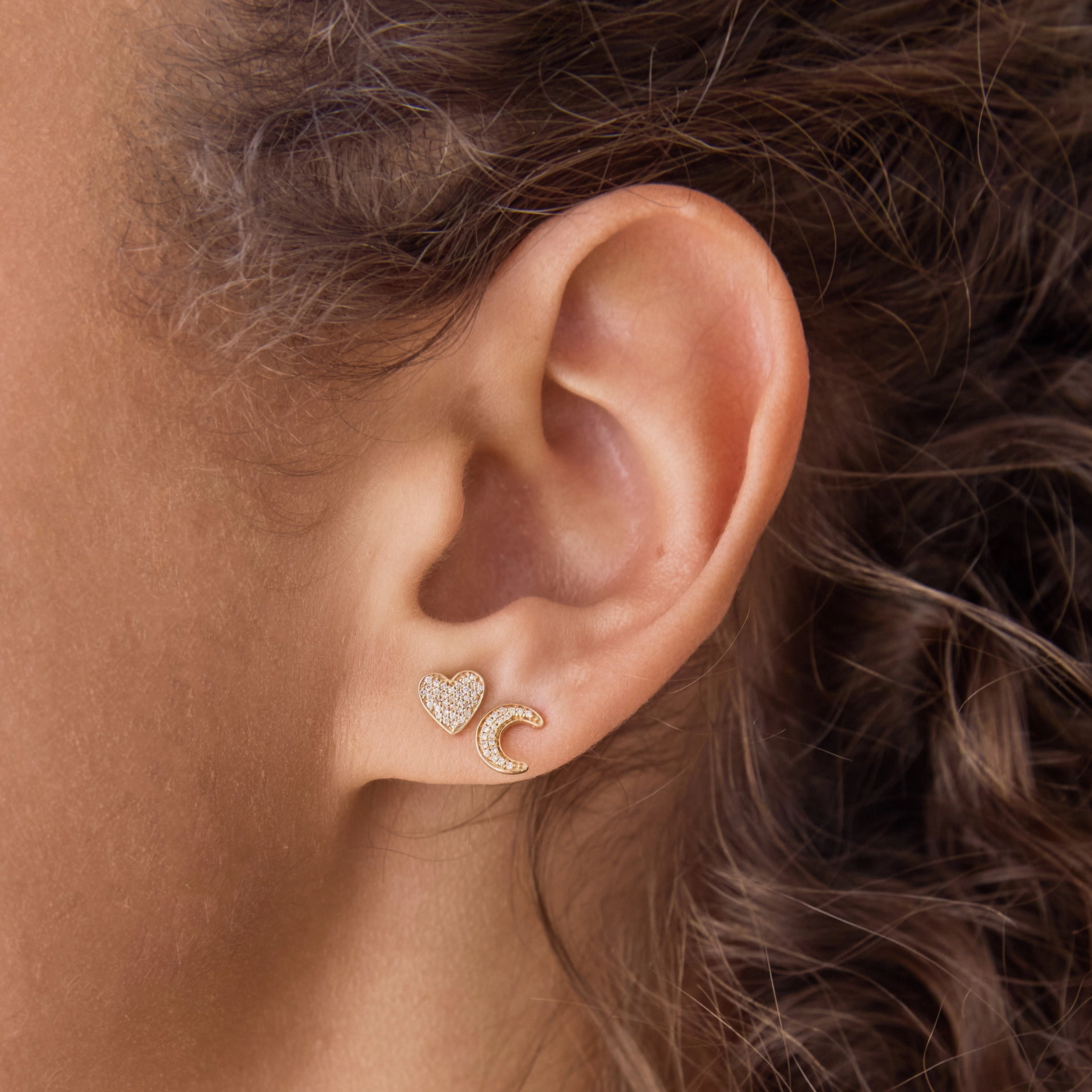 Pav Charm Stud - Moon