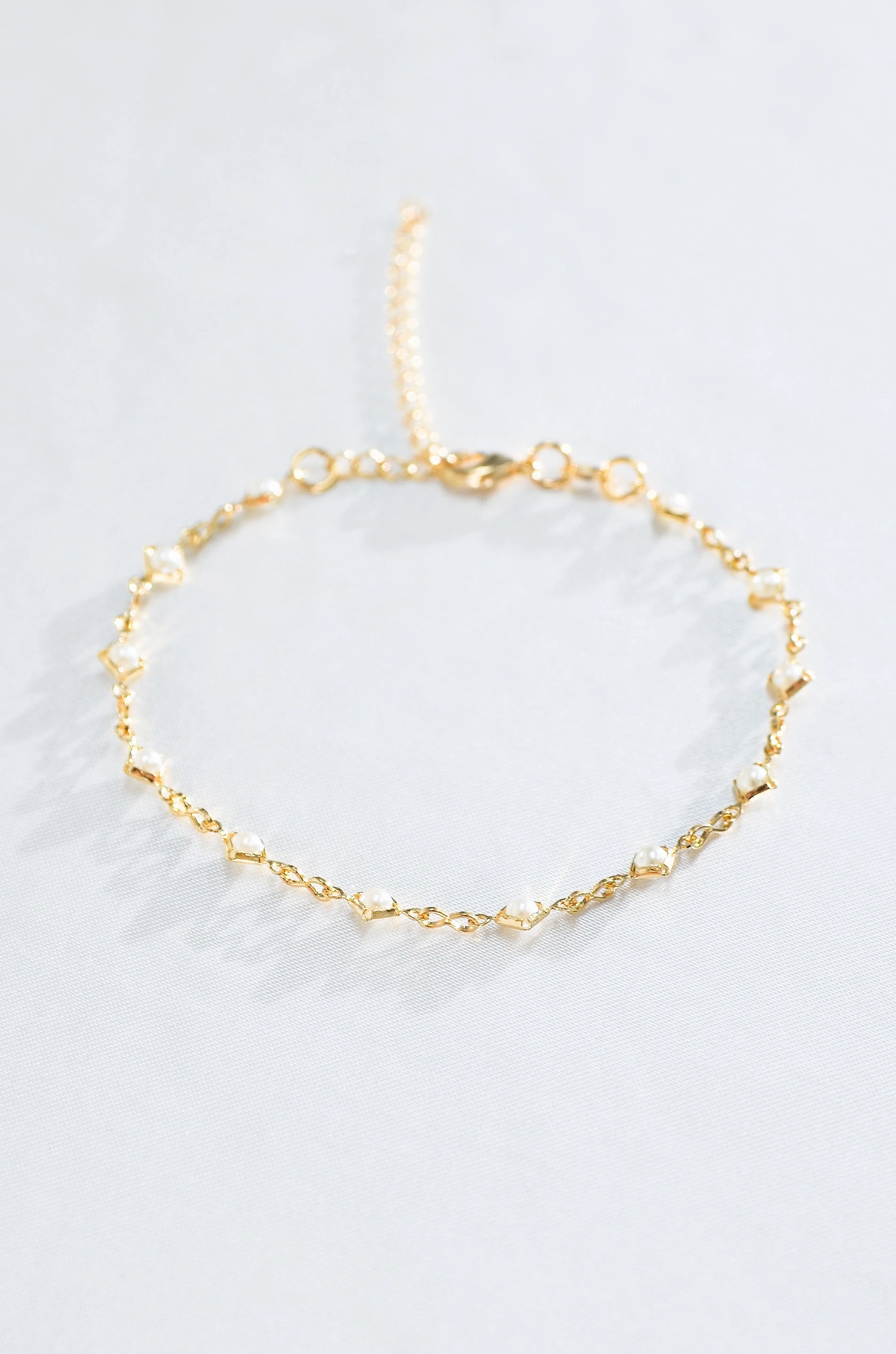 PROSPERITY PEARL BRACELET