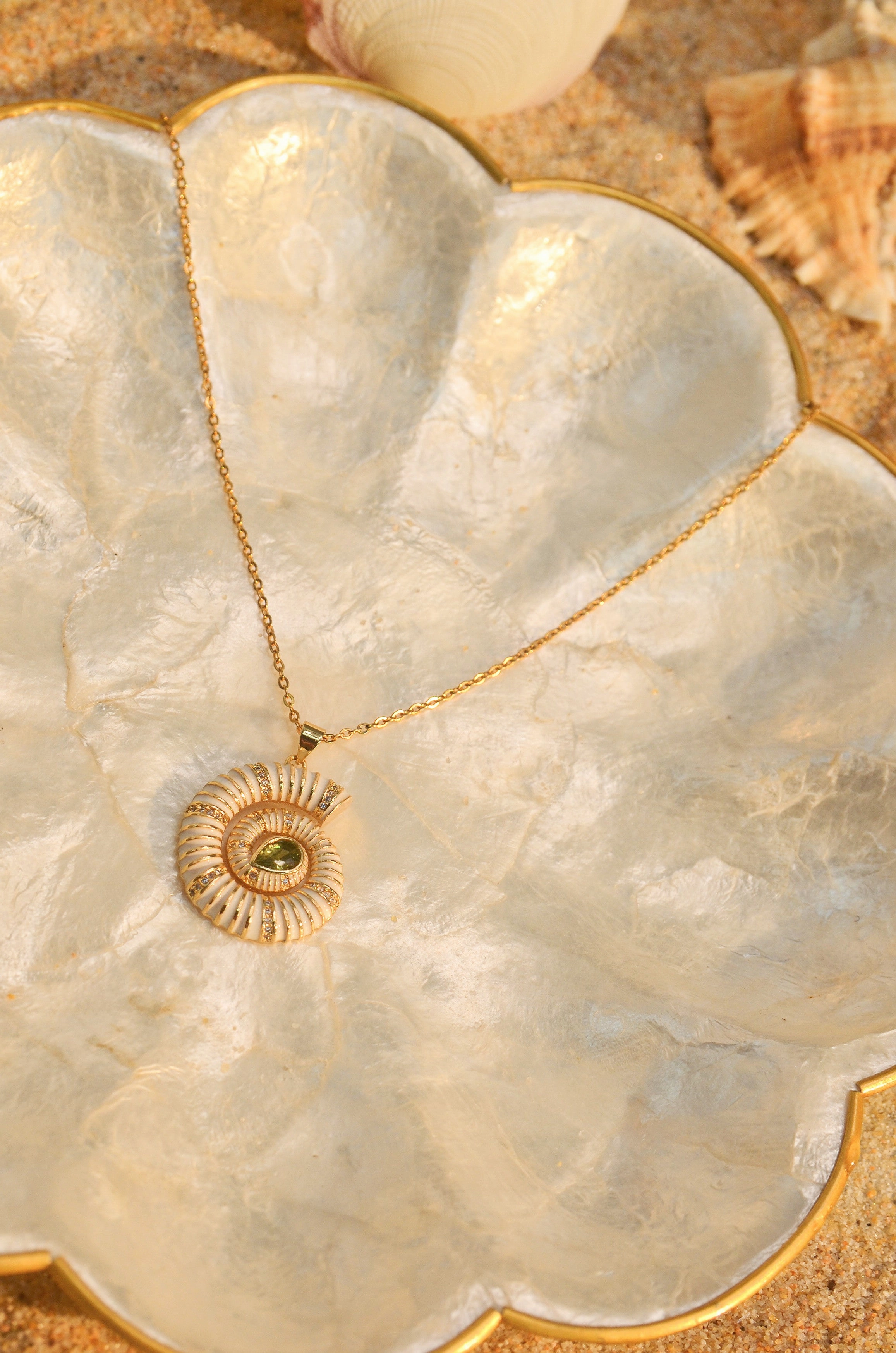 SIREN SONG AMULET