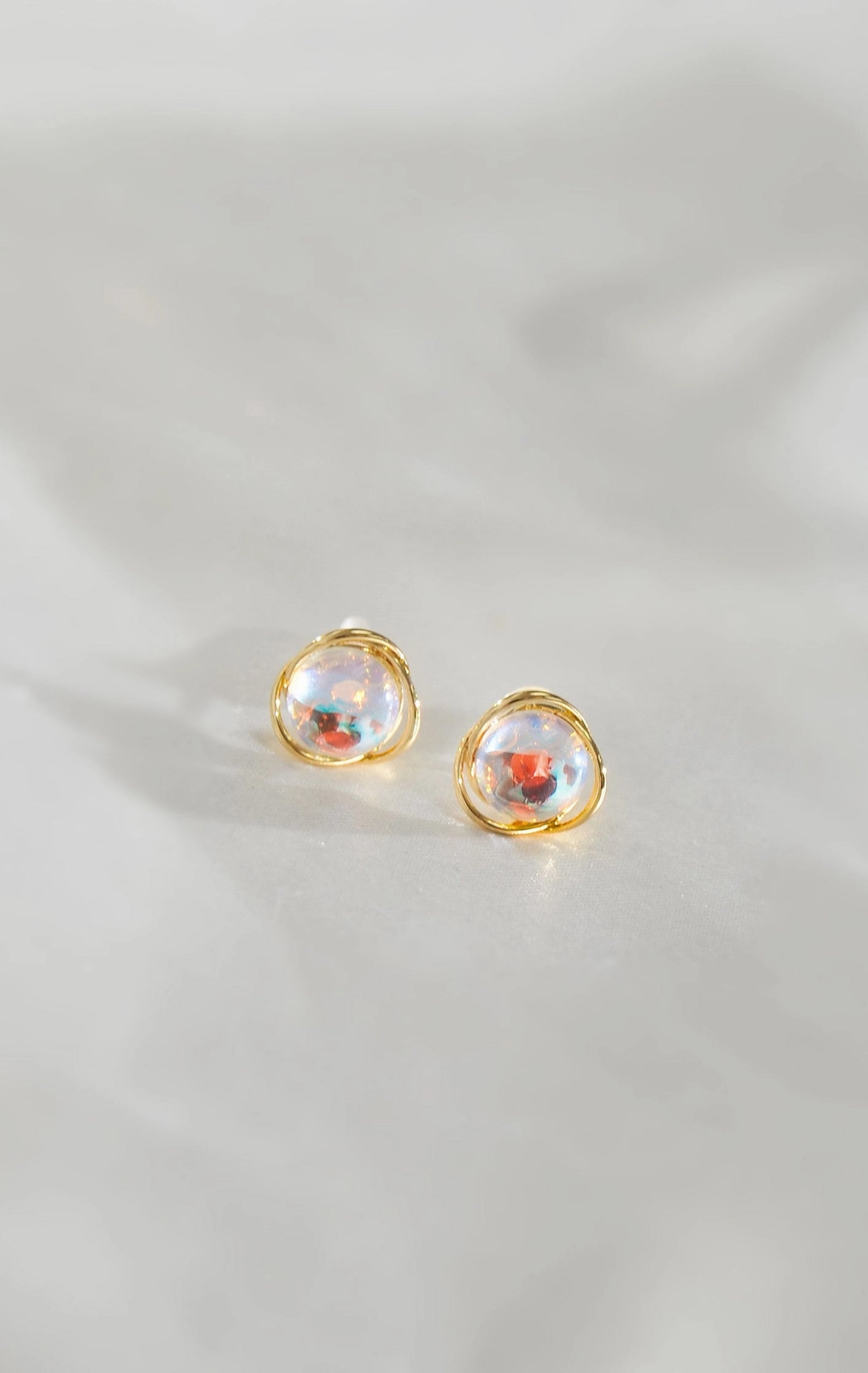 SIRENA MOON STONE STUD EARRINGS