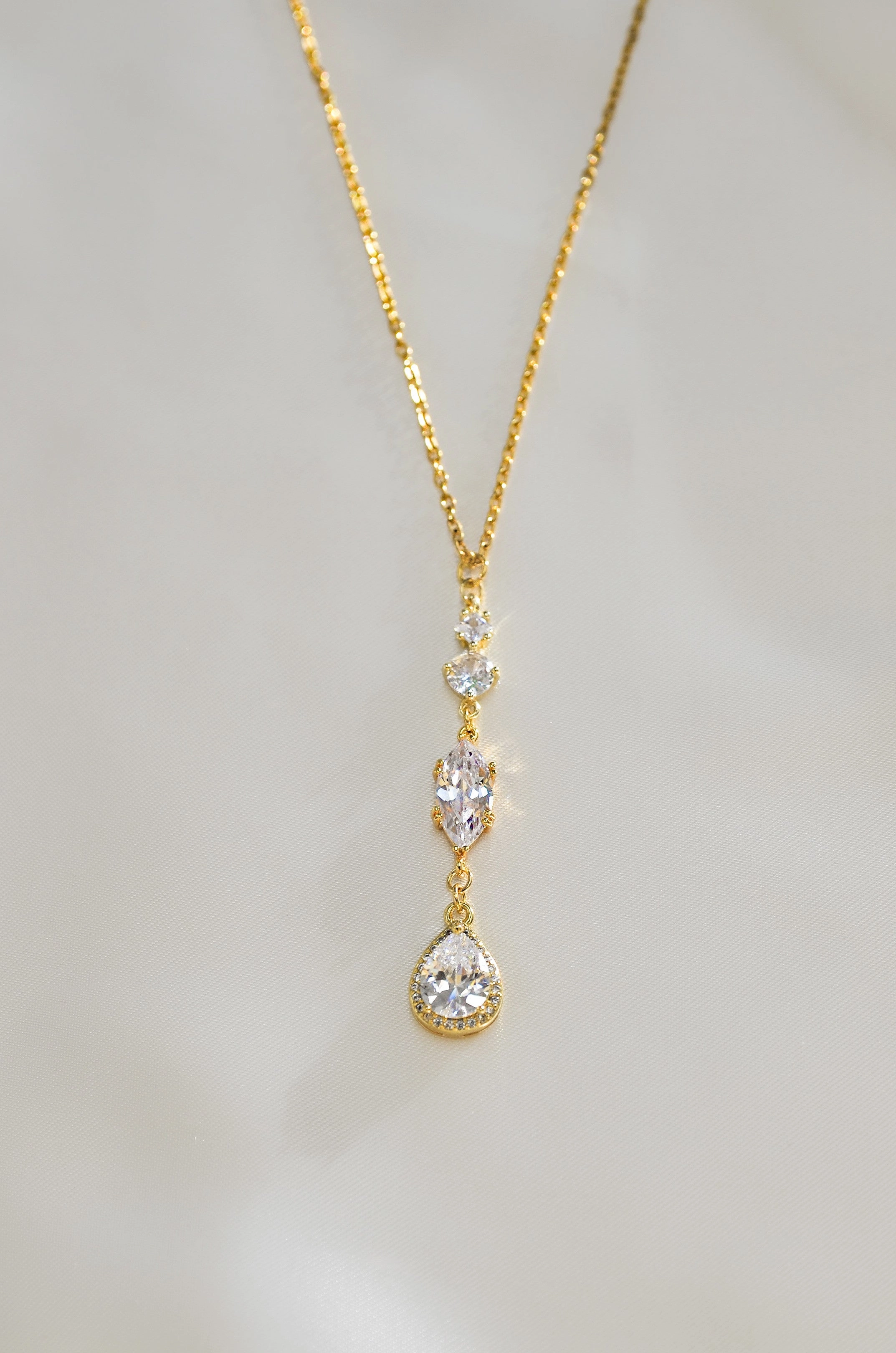 VINTAGE FILIPINIANA DIAMOND DROP NECKLACE